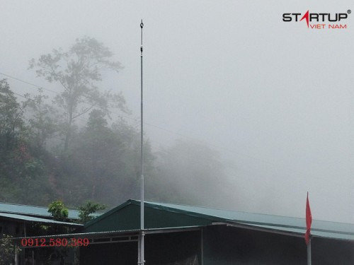 Cột thu lô cho nhà xưởng