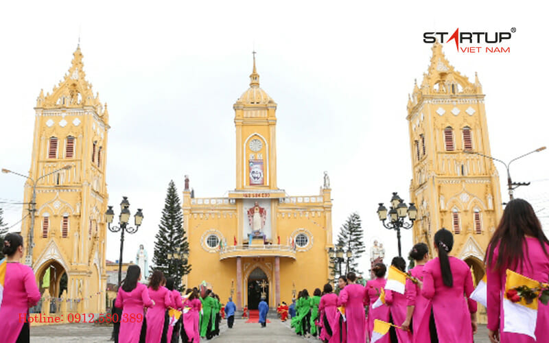 hiện trang nhà thờ giáo sứ kẻ săt